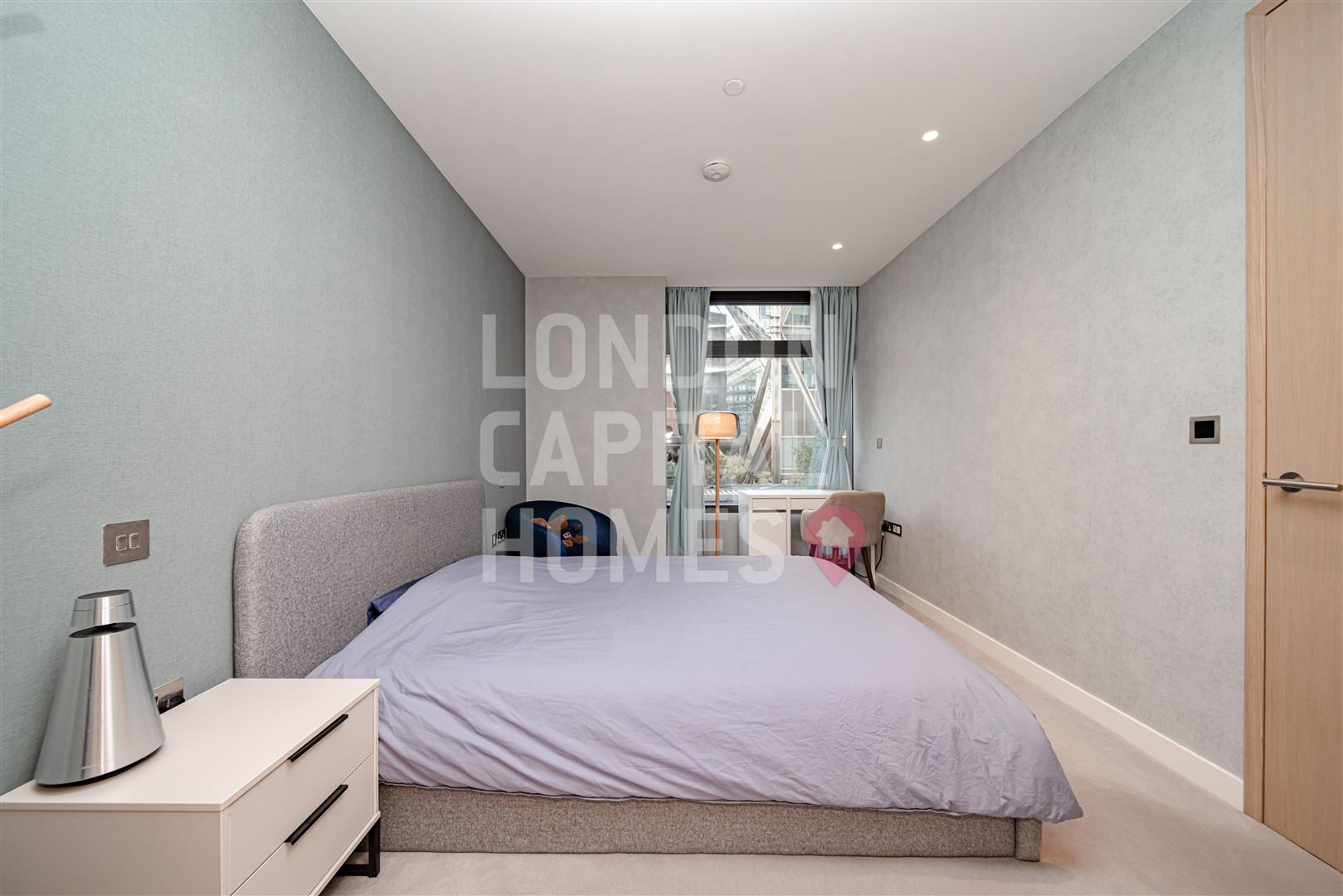 2 Principal Place, London